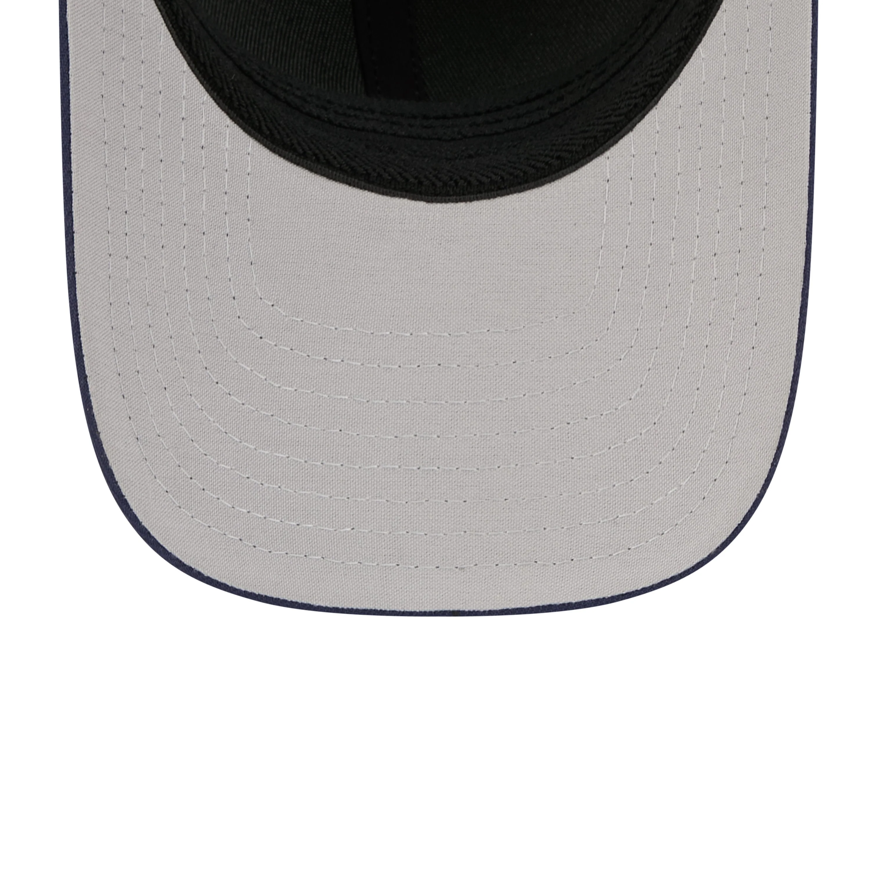 New Era 39THIRTY ROC the Lilac Cap - Image 7