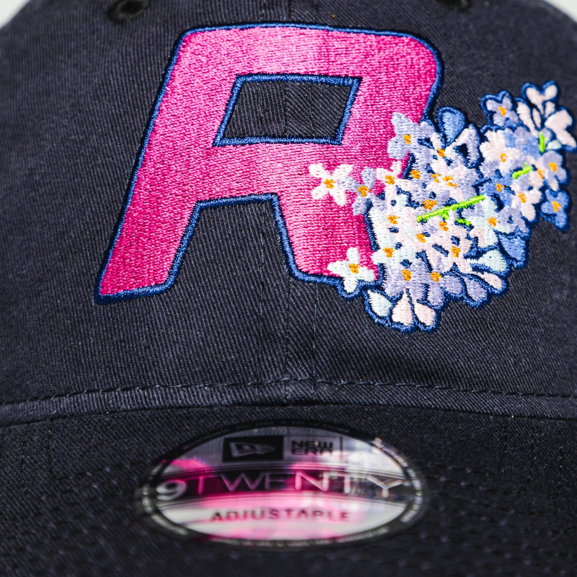 New Era 9TWENTY Lilac Navy Cap - Image 4
